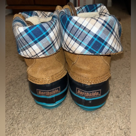 Size 3 North Side Thinsulate Insulation Boots - Picture 4 of 8